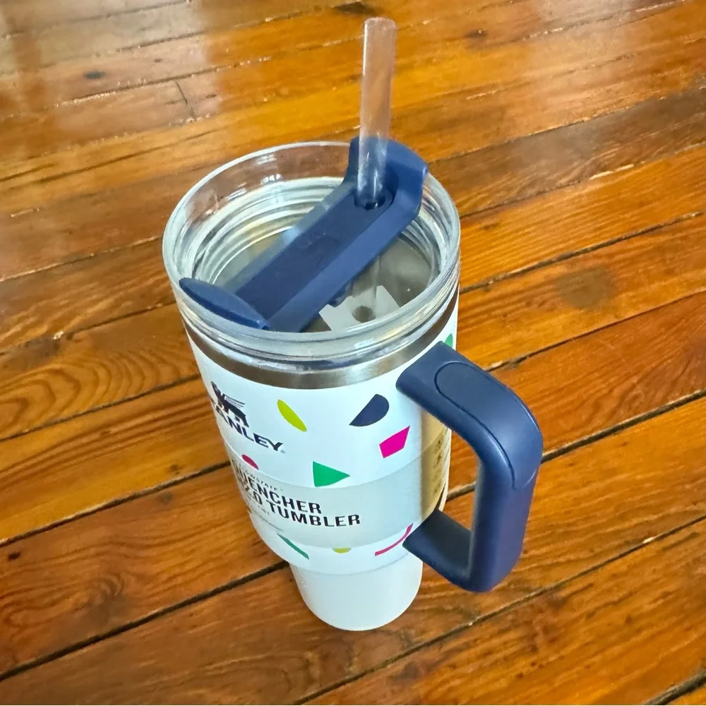 STANLEY 40oz Quencher H2.0 FlowState Tumbler Geo Shapes Target Exclusive NWT - Picture 8 of 10